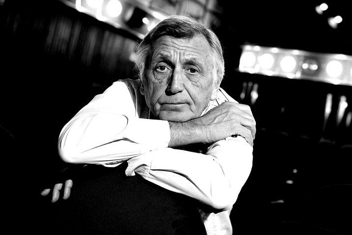 Jirí Menzel (Prag, 23. veljače 1938. - 5. rujna 2020.)