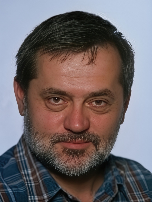 Branko Schmidt (Osijek, 21. rujna 1957.)