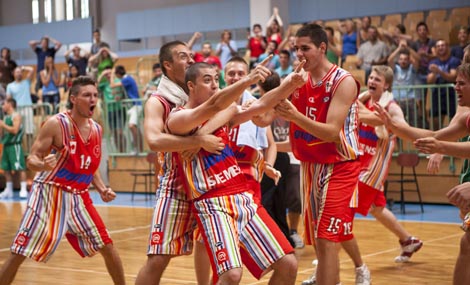 Čefuri Raus! (Čefurji Raus!), red. Goran Vojnović