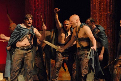 Cezar mora umrijeti (Cesare deve morire), red. Paolo i Vittorio Taviani