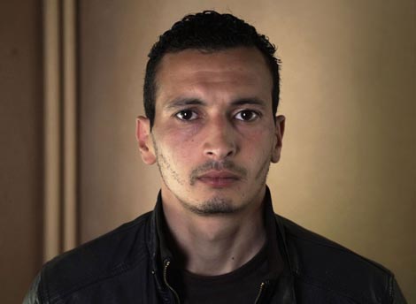 Dan je osvojio noć (Le Jour a vaincu la nuit), red. Jean-Gabriel Pèriot