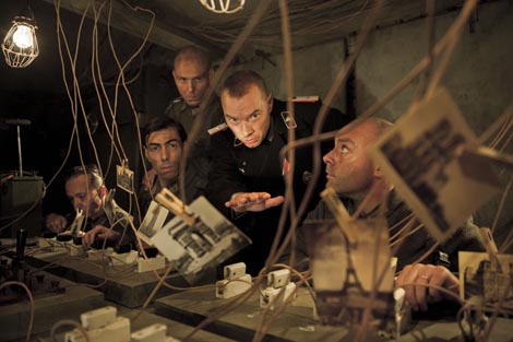 Diplomacija (Diplomatie), red. Volker Schlöndorff