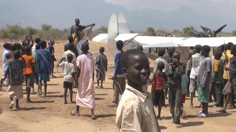 Dolazimo u miru (We Come as Friends), red. Hubert Sauper