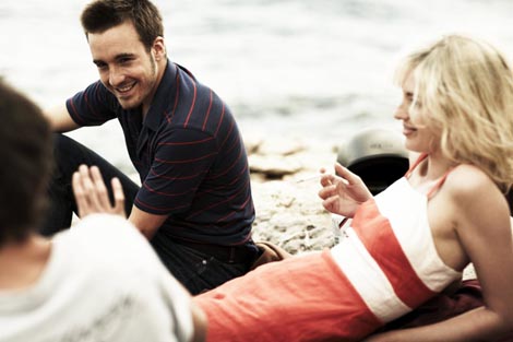 Drugi svijet (L autre monde), red. Gilles Marchand