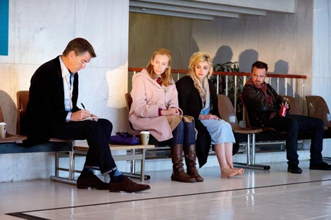 Duži put do dna (A Long Way Down), red. Pascal Chaumeil