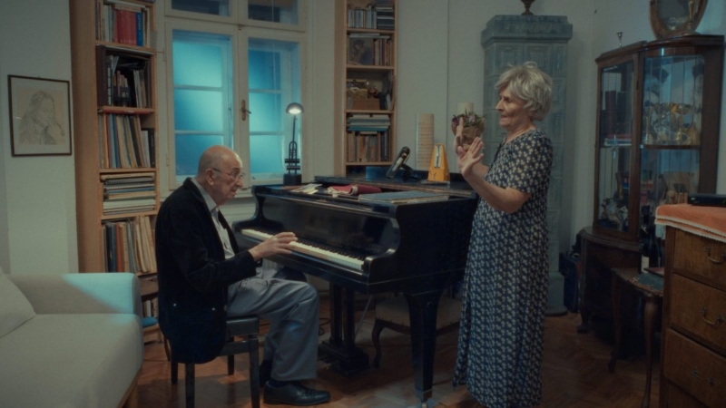 <em>Restitucija, ili, San i java stare garde</em>, red. Želimir Žilnik 