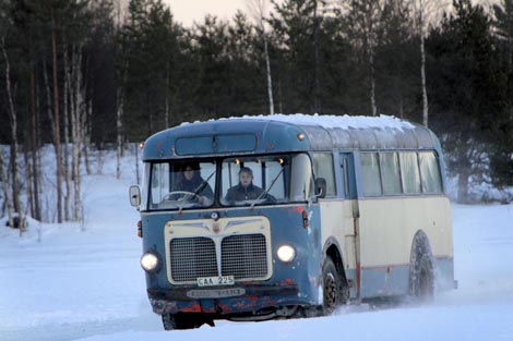 Hipnotizer (Hypnotisören), red. Lasse Hallström