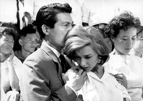 Hiroshima, ljubavi moja (Hiroshima, mon amour), red. Alain Resnais