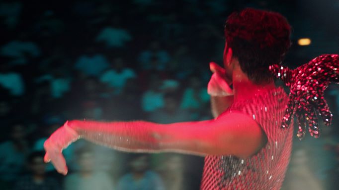 <em>Joland</em>, red. Saim Sadiq