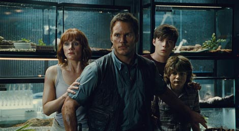 Jurski svijet (Jurassic World), red. Colin Trevorrow