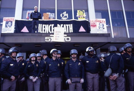 Kako preživjeti pošat (How to Survive a Plague), red. David France