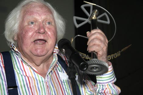 Ken Russell s nagradom The Motovun Maverick Award