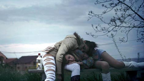 Klip, red. Maja Miloš