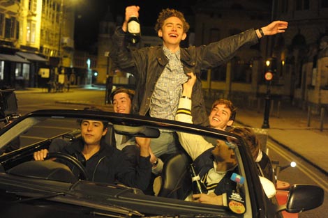 Klub bahatih (The Riot Club), red. Lone Scherfig