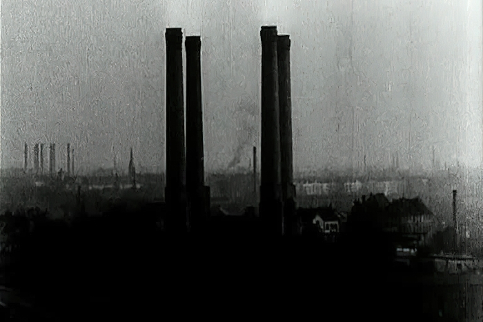 <em>Kuhle Wampe oder: Wem gehört die Welt?</em>, red. Slatan Dudow, Njemačka, 1932.