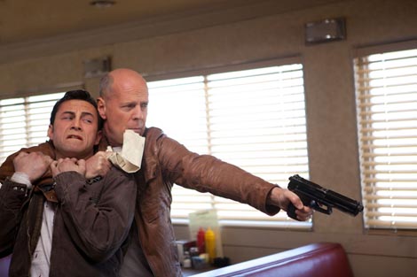 Looper, red. Rian Johnson
