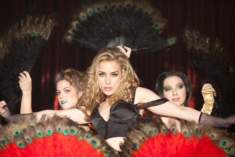 Looper, red. Rian Johnson