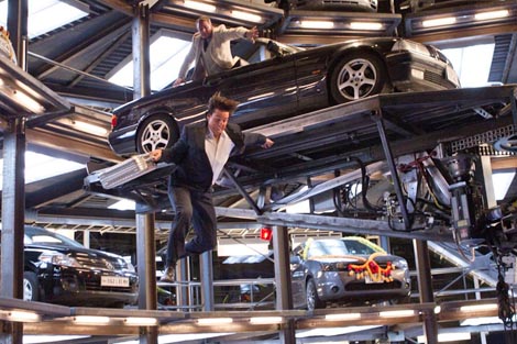 Nemoguća misija: Protokol duh (Mission: Impossible – Ghost Protocol), red. Brad Bird