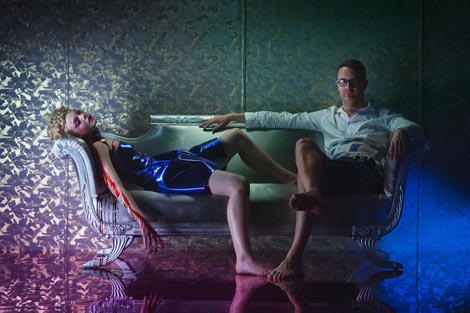 Neonski demon (The Neon Demon), red. Nicolas Winding Refn