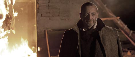 Neprijatelj, red. Dejan Zečević