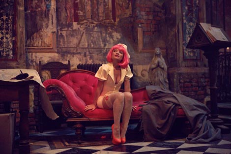 Nulti teorem (The Zero Theorem), red. Terry Gilliam 
