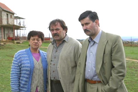 Oprosti za kung fu, red. Ognjen Sviličić