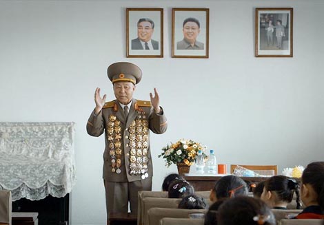 Pod suncem (V paprscich slunce), red. Vitalij Manski