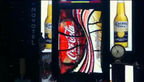 Slučaj Coca-Cola (The Coca-Cola Case) Carmen Garcie i Germana Gutierreza