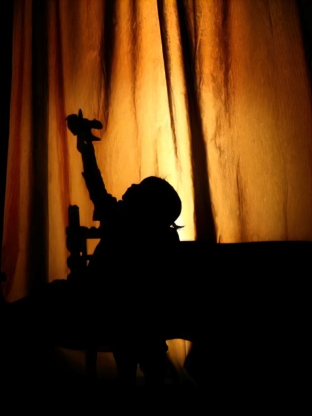 <em>Sjenke djetinjstva</em> (<em>Teni tvoego detestva</em>), red. Mihail Gorobčuk