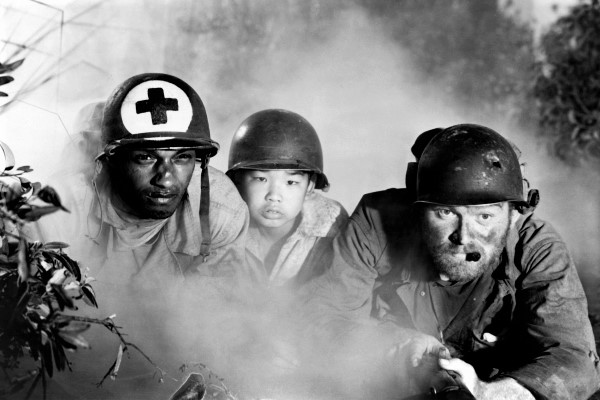 <em>Čelični šljem</em> (<em>The Steel Helmet</em>), red. Samuel Fuller, 1951.