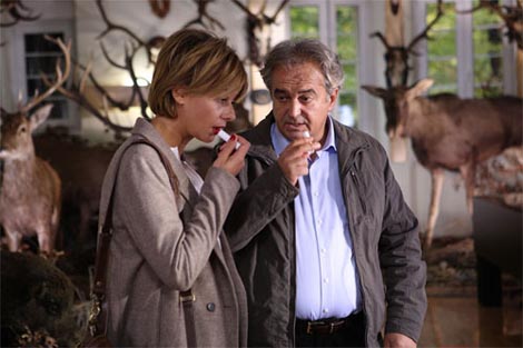 Zabranjeno smijanje, red. Davor Žmegač