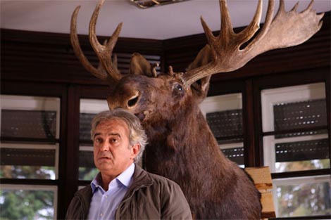 Zabranjeno smijanje, red. Davor Žmegač